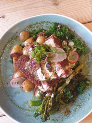Redefined 3D printed steak with potatoes, veg and peppercorn sauce at Unity Diner in East London