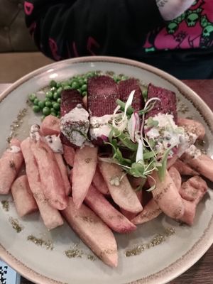 Steak and chips with peppercorn sauce at Unity Diner in East London