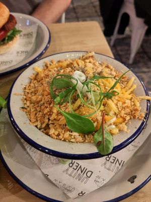 Mac and cheese at Unity Diner in East London