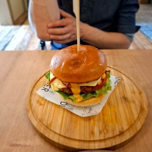 Double bacon Burger 🥓🥓 at Unity Diner in East London