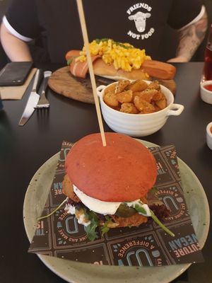 Seitan 'chicken's burger & Moving Mountains 'hot dog'. 10/10 delicious. 🌱💚 at Unity Diner in East London