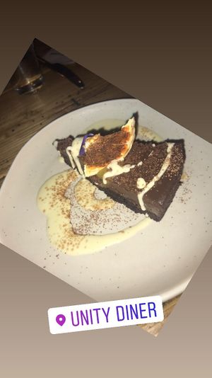 🍰 at Unity Diner in East London