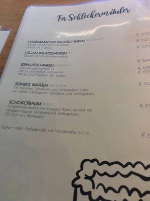 Desserts at Steiner's Cafe Restaurant Weinbar in Pinsdorf