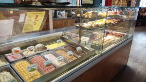  at Steiner's Cafe Restaurant Weinbar in Pinsdorf