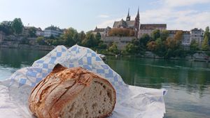 Frühstück am Rhein at Bäckerei KULT in Basel