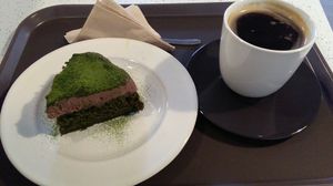 Matcha gateaux at Alfreebe - 알프리베 in Goyang