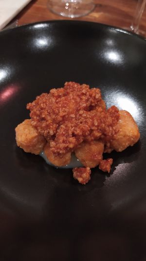 Gnocchi al ragù at Shakti Food in Brescia