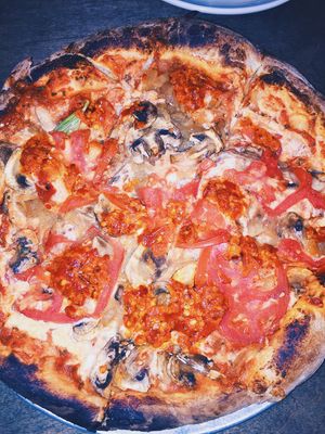 vegan build your own pizza.  at Firepit in Atlanta