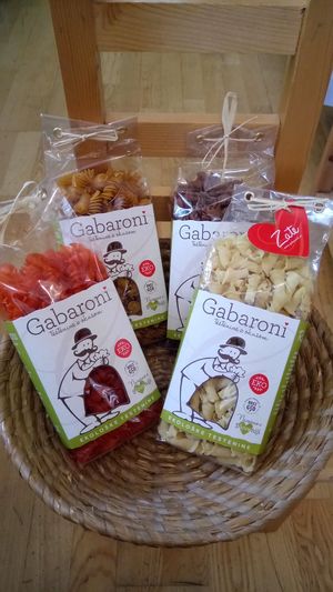 lentils and chickpeas pasta at Bio Trgovina Dobra Misel in Lesce