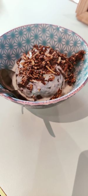 Apple Vulcano at Le Botaniste - Schuman in Brussels