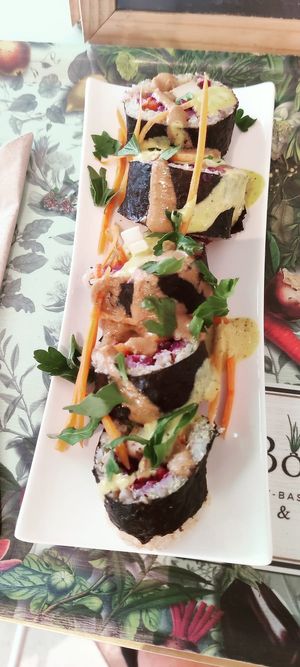 Sushi roll at Le Botaniste - Schuman in Brussels