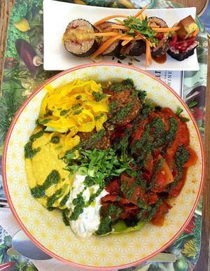 😋😋😋 at Le Botaniste - Schuman in Brussels