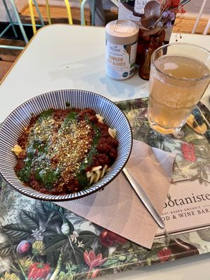 Pasta bolo  at Le Botaniste - Schuman in Brussels