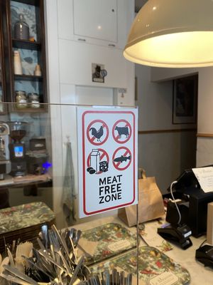  at Le Botaniste - Schuman in Brussels