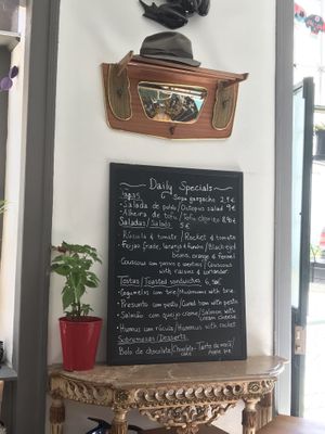 Specials board at Do Vigário Pub and Records in Lisbon