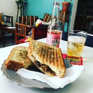 Mushroom and Brie Toast at Do Vigário Pub and Records in Lisbon