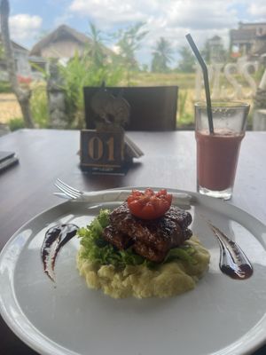 Vegan ribs   at Pissari Bali Cafe in Ubud