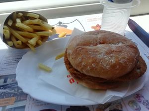 Vegan burger at El Farolillo in Manresa