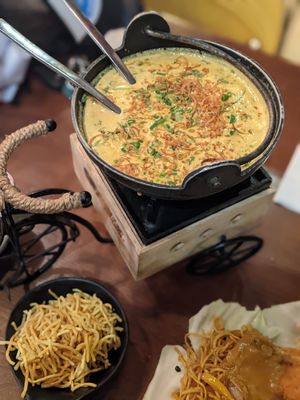 Yellow curry at Tum Tum Asia in Dubai