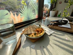 hummus at Bali Bowl Cafe in Kyiv