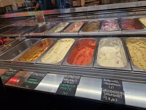 Ice Cream (green = vegan) at Claus Eismanufaktur & Deli in Karlsruhe