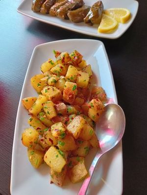 Batata harra at Middle East in Como