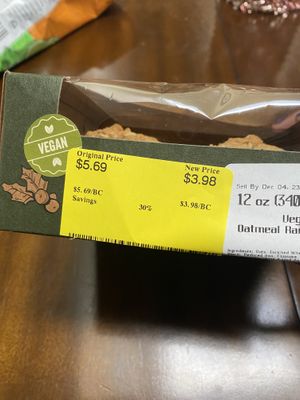 Vegan Cookies at Sprouts 🌱 Super Score  at Sprouts Farmers Market in Cerritos