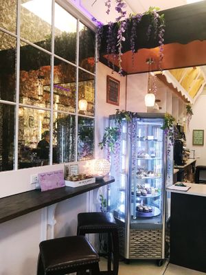 Love the atmosphere  at Epiphany in Naples