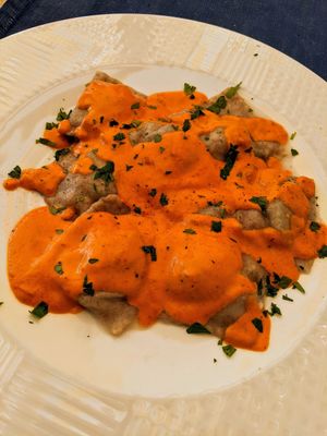 Spinach and vegan cheese ravioli with a smoked sauce at Bahía Verde in Tenerife