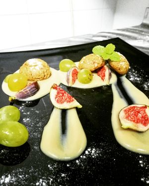 Crema al Cardamomo con galletas de higos y nueces at Bahía Verde in Tenerife