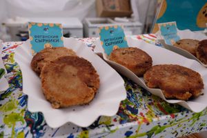 Веганские сырники из окары! Новинка на российском рынке) at The Slice Pizza in Moscow