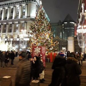 Новогодние и рождественские праздники в Москве. Отмечали всем городом, почти 2 недели)
New year and Christmas at The Slice Pizza in Moscow