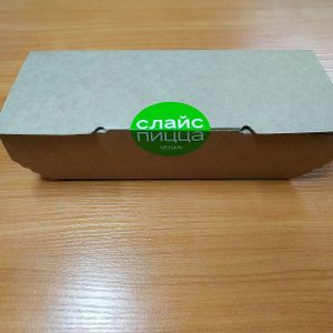 Пельмешки Веганашки теперь в крафтовой картонной коробочке, которую можно сдать на переработку!)
V at The Slice Pizza in Moscow