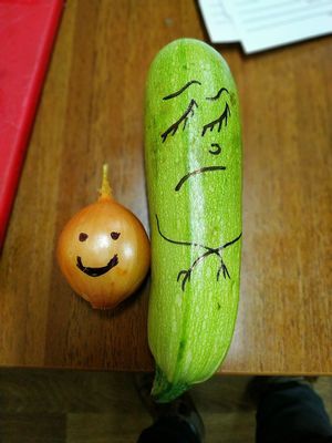 Легко ли ты знакомишься с новыми людьми?
Are you easy to meet new people? at The Slice Pizza in Moscow