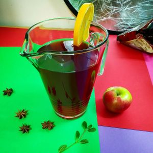 If it's hot, drink more!
Если жарко, пей больше! at The Slice Pizza in Moscow