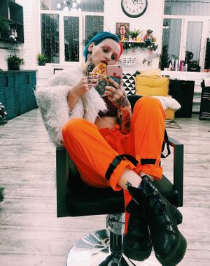 Spending a weekend at home is a joy.
Провести выходные дома - это кайфец) at The Slice Pizza in Moscow