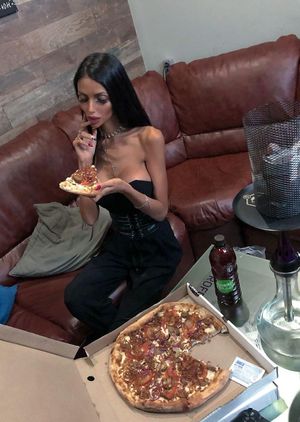 So the weekend arrived - just by the way)
Вот и выходные подоспели - прямо кстати) at The Slice Pizza in Moscow