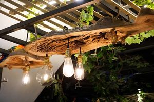 inside at Shàng Shàn Shū Shí in Macau