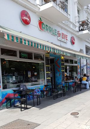 Exterior of location - outdoor seating at Apple & Eve in Hamburg