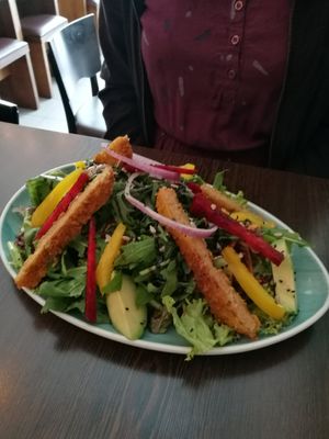 Avocado Salat at Apple & Eve in Hamburg