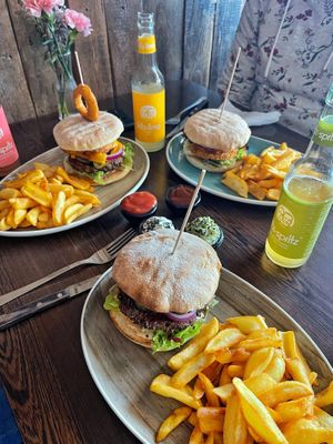   at Apple & Eve in Hamburg