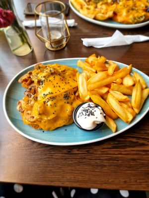 Mushroom & cheese schnitzel at Apple & Eve in Hamburg