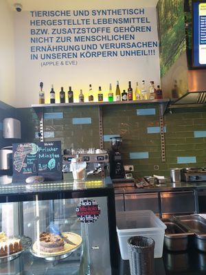  at Apple & Eve in Hamburg