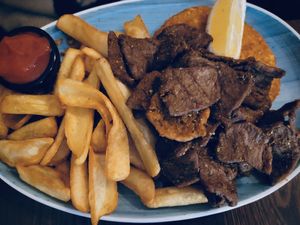   at Apple & Eve in Hamburg