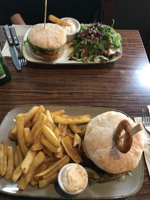   at Apple & Eve in Hamburg