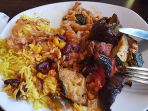 Rice, chili, roasted eggplant ....yummy at Apple & Eve in Hamburg