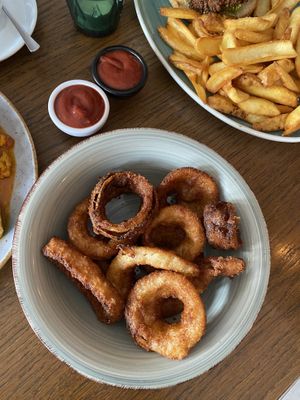 Onion rings at Apple & Eve in Hamburg
