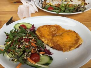 Schnitzel überbacken  at Apple & Eve in Hamburg