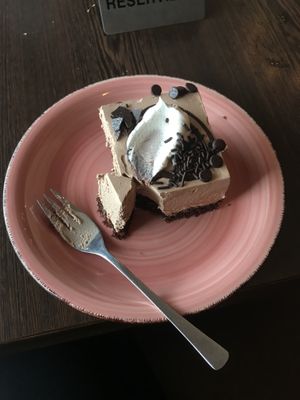  chocolate mousse cake. tasty but waaay overpriced!!! 4€ at Apple & Eve in Hamburg