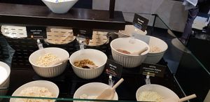 Breakfast toppings at VIE - Henry - T1 in Schwechat